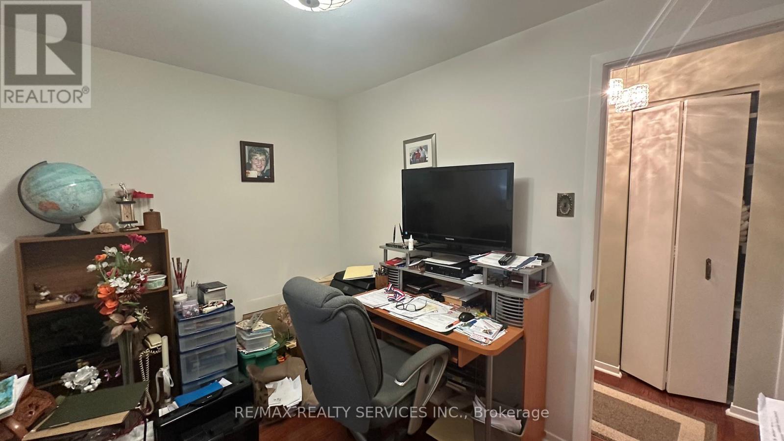 59 Belmont Drive E, Brampton, Ontario  L6T 2K5 - Photo 23 - W12452091