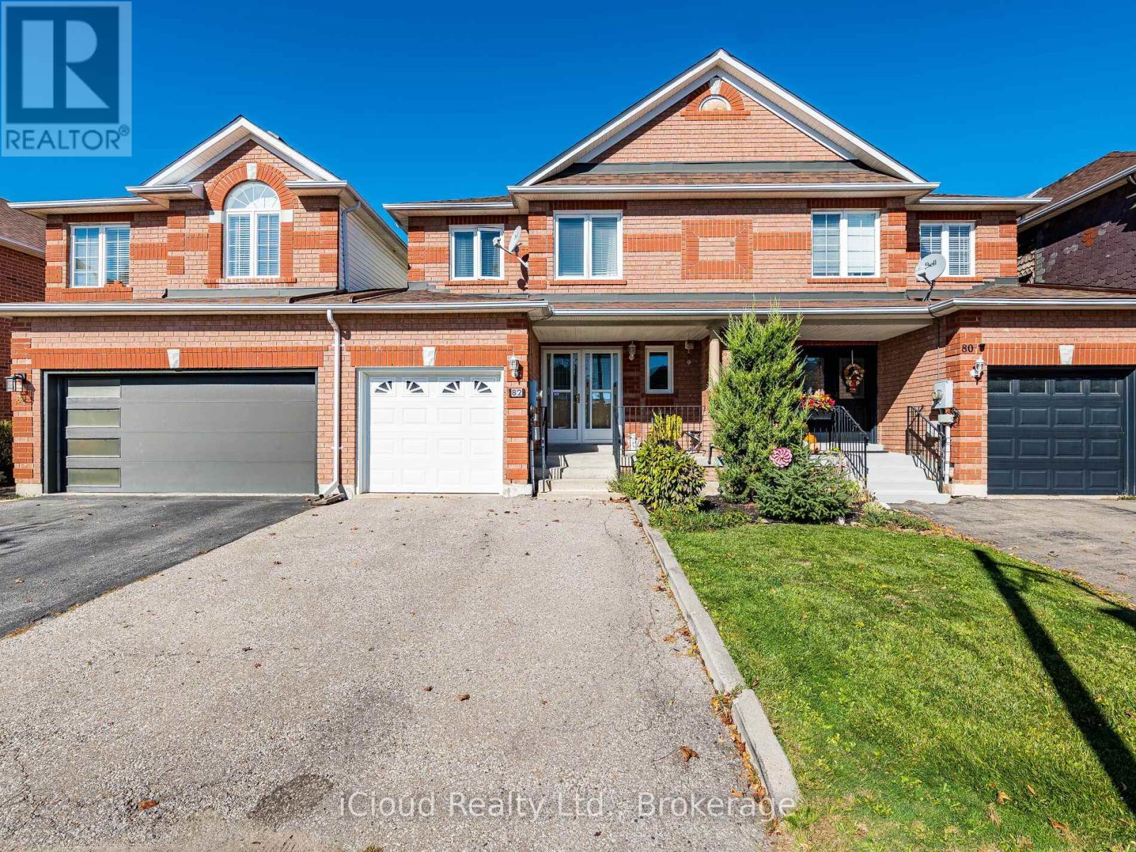 82 HANTON CRESCENT, Caledon, Ontario