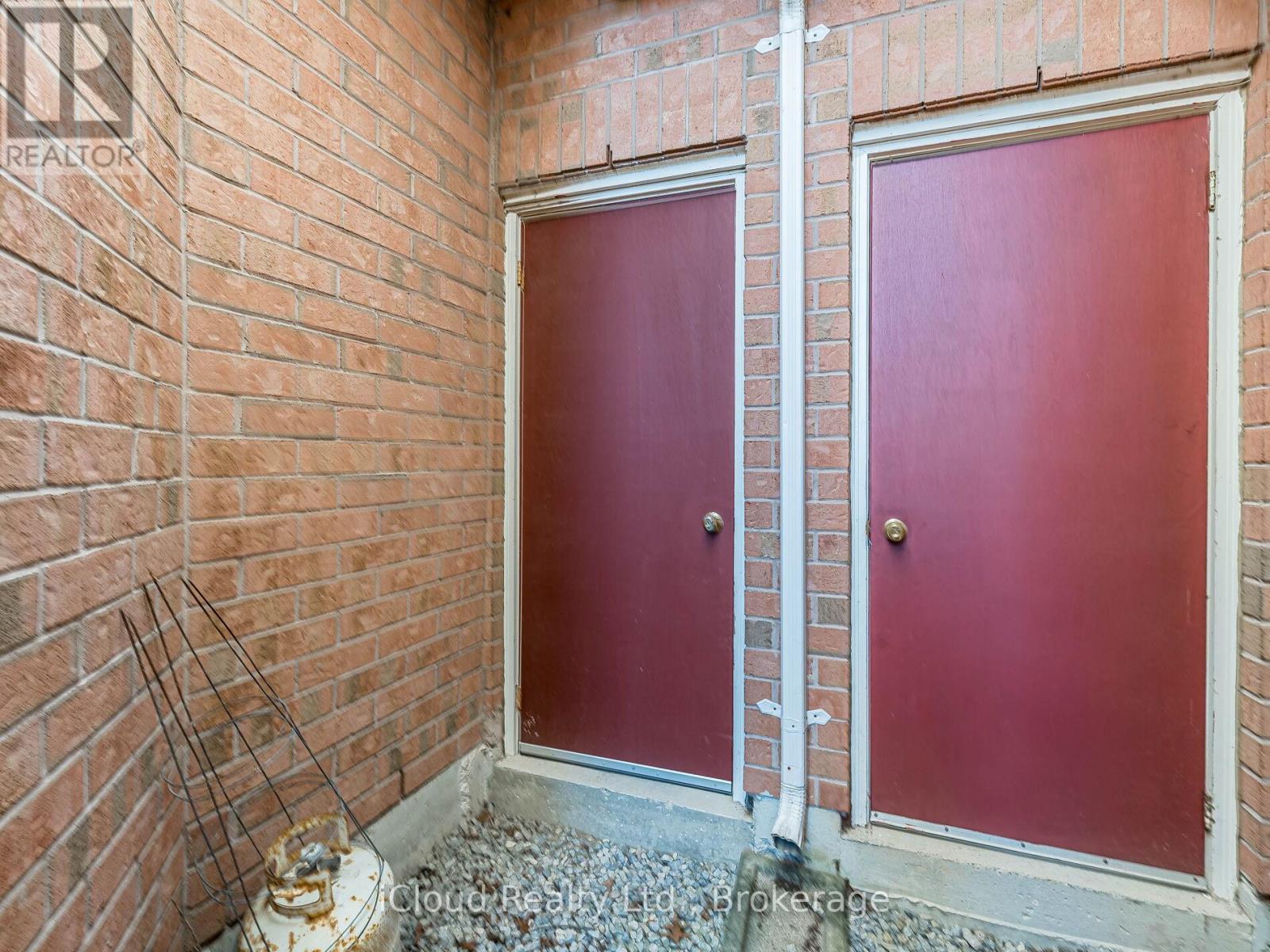 82 Hanton Crescent, Caledon, Ontario  L7E 2E7 - Photo 34 - W12458314