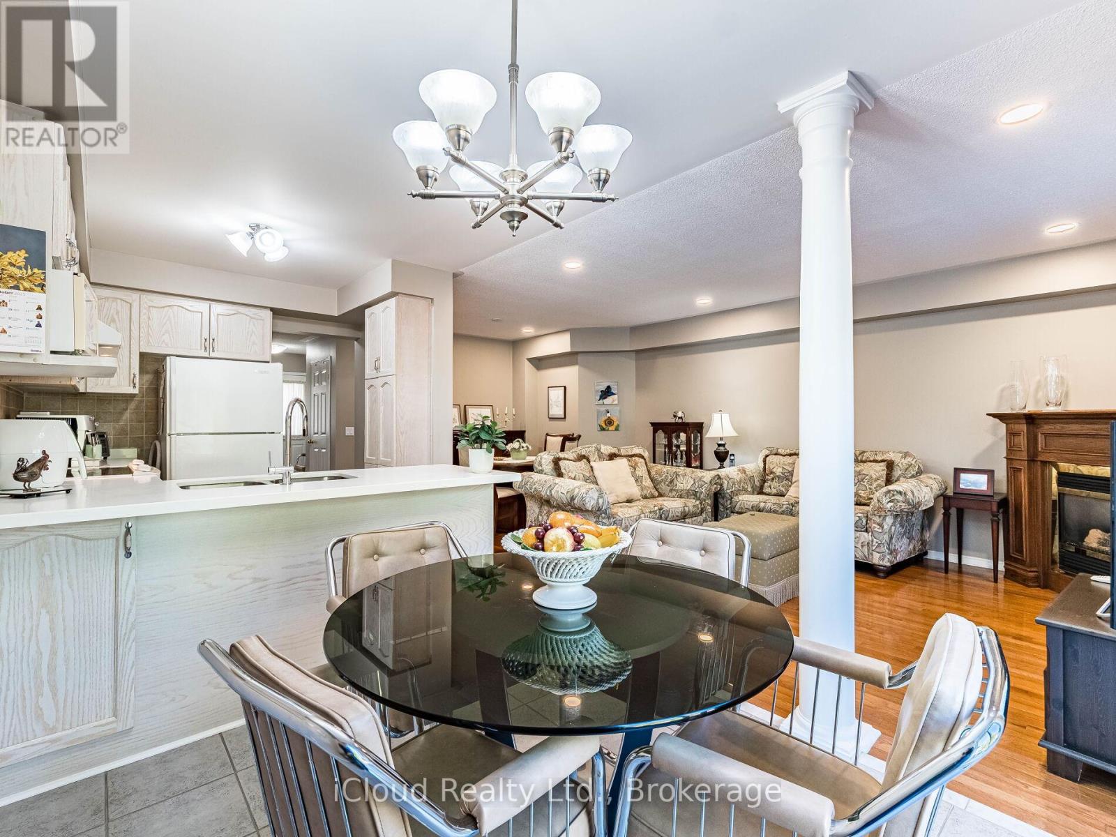 82 Hanton Crescent, Caledon, Ontario  L7E 2E7 - Photo 18 - W12458314