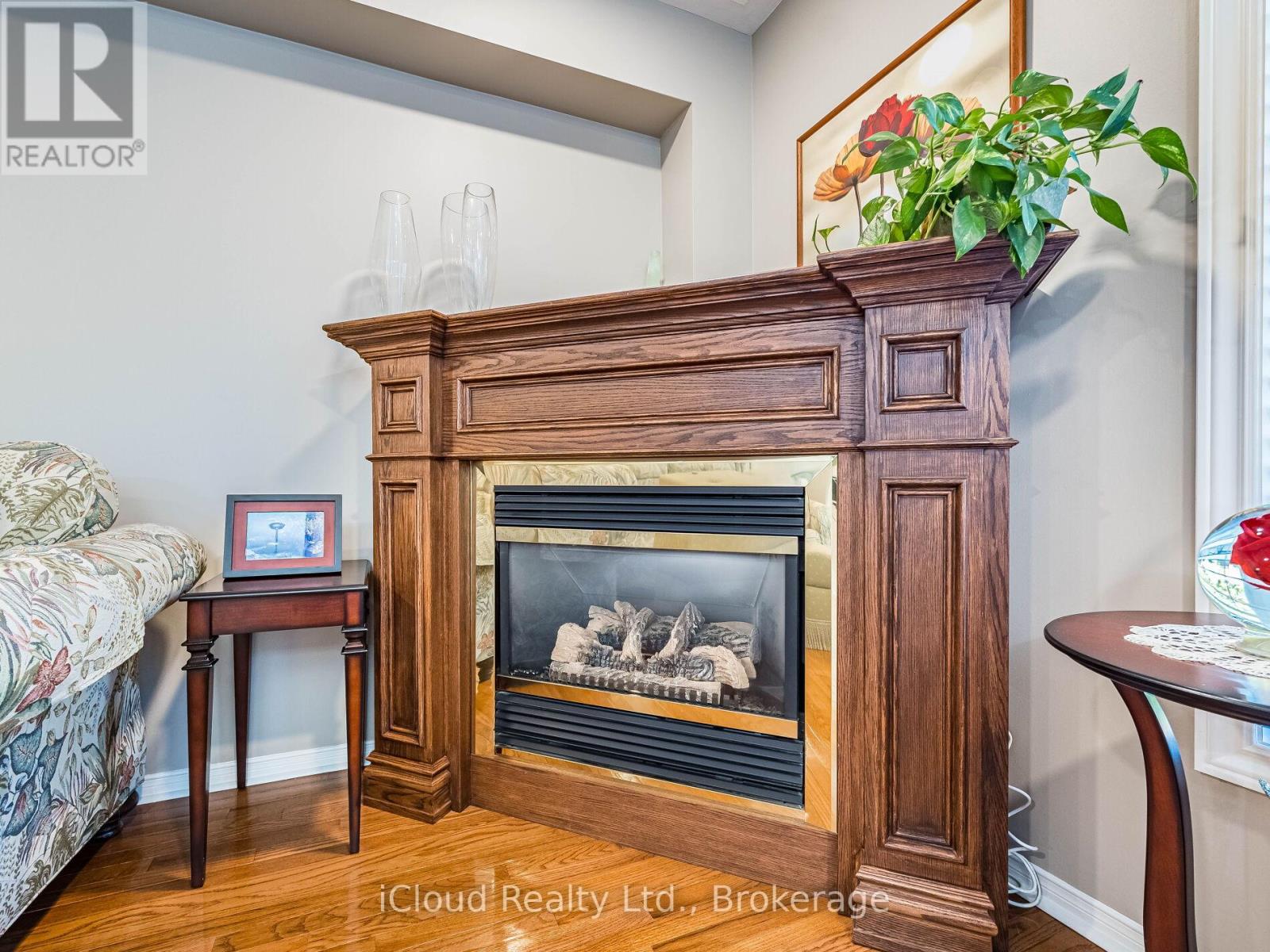 82 Hanton Crescent, Caledon, Ontario  L7E 2E7 - Photo 15 - W12458314