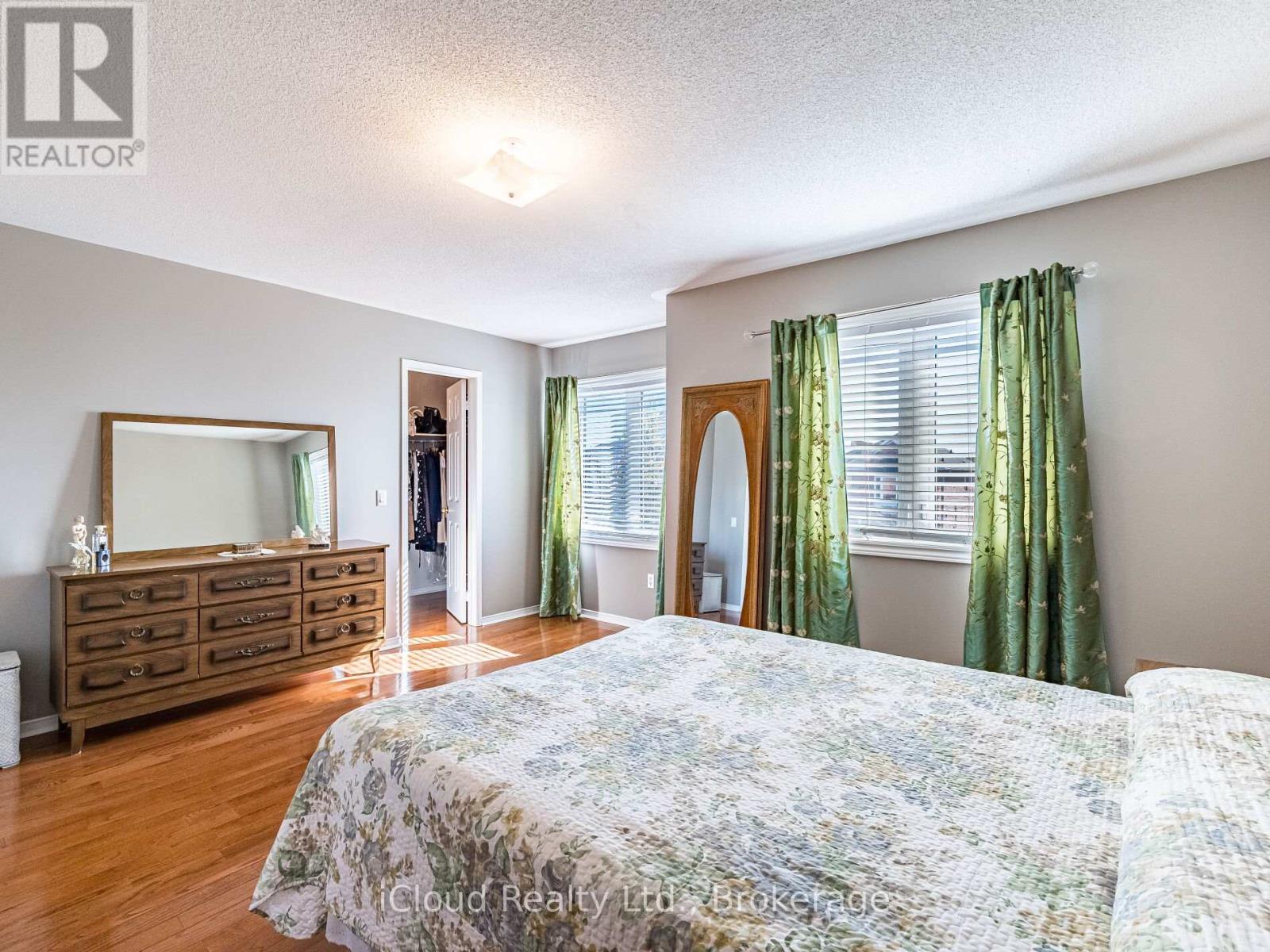 82 Hanton Crescent, Caledon, Ontario  L7E 2E7 - Photo 26 - W12458314