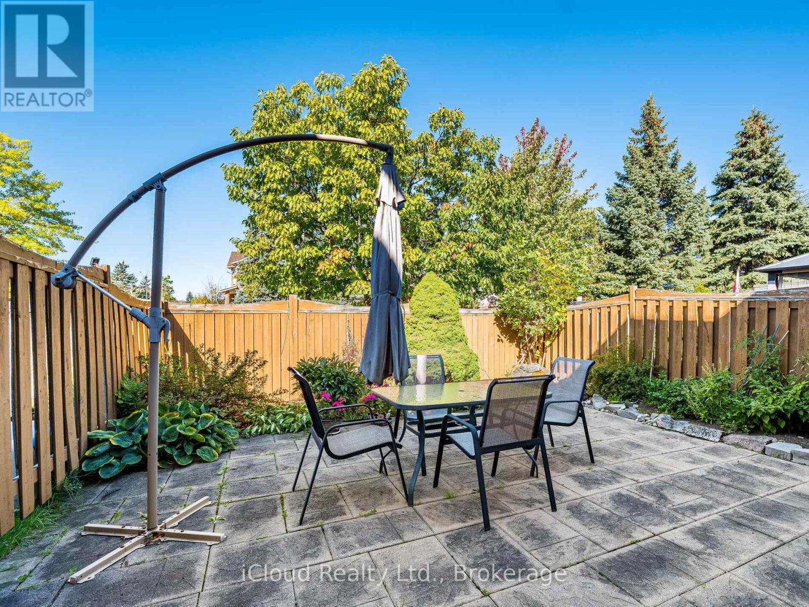 82 Hanton Crescent, Caledon, Ontario  L7E 2E7 - Photo 35 - W12458314