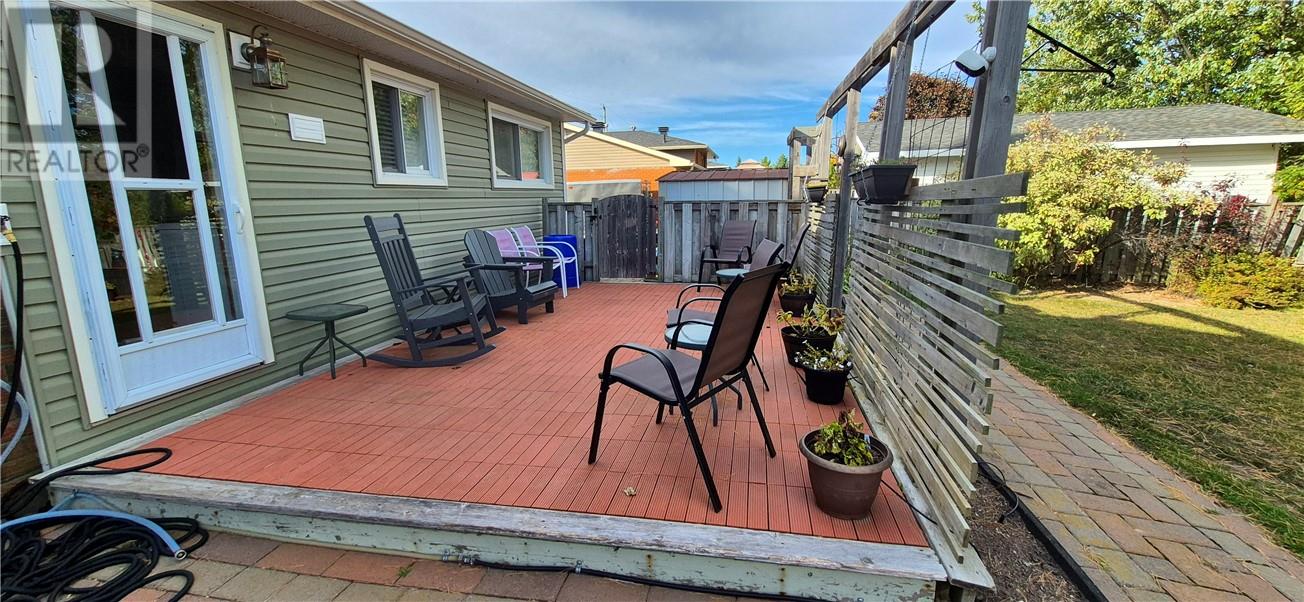 310 Catherine Drive, Garson, Ontario  P3L 1G7 - Photo 4 - 2125183