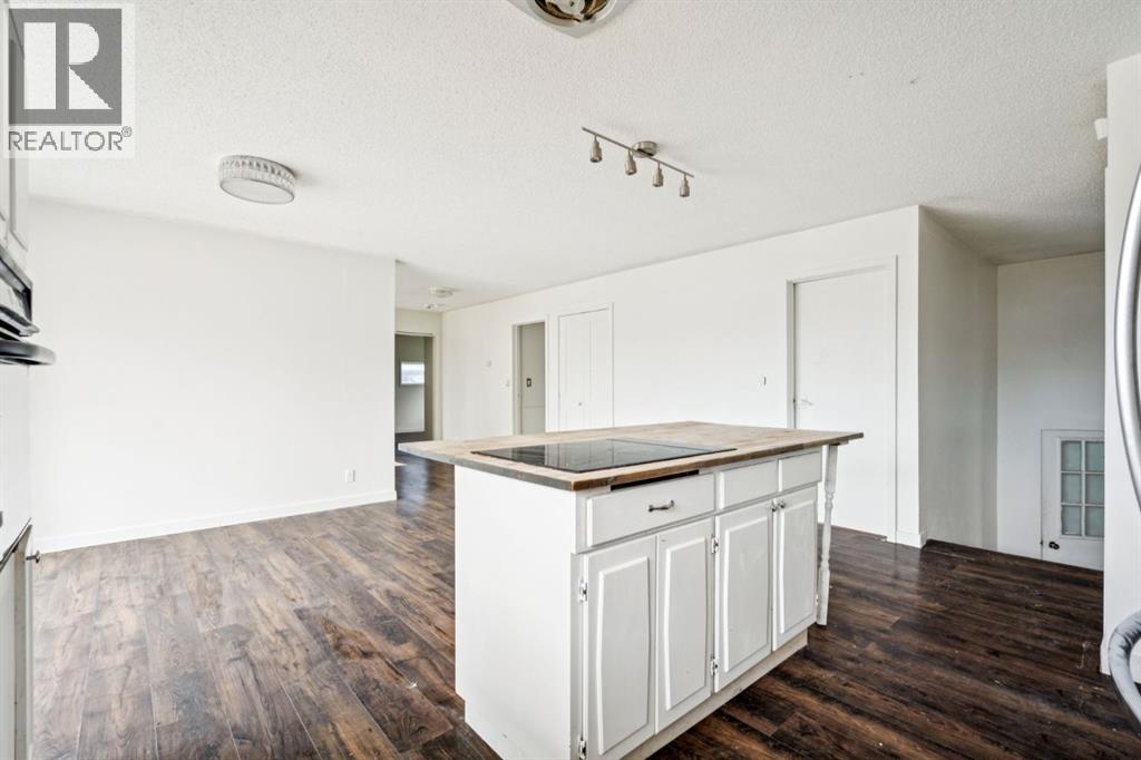 422 7 Street, Beiseker, Alberta  T0M 0G0 - Photo 13 - A2243722