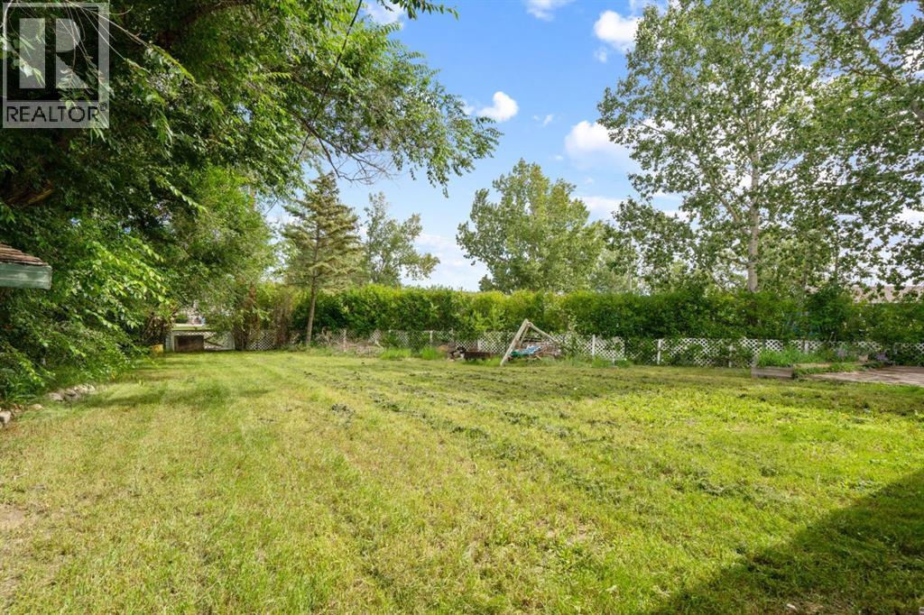 422 7 Street, Beiseker, Alberta  T0M 0G0 - Photo 42 - A2243722