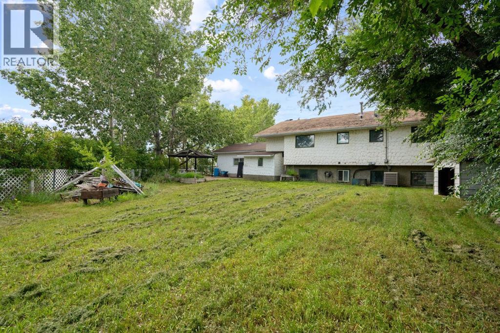 422 7 Street, Beiseker, Alberta  T0M 0G0 - Photo 38 - A2243722