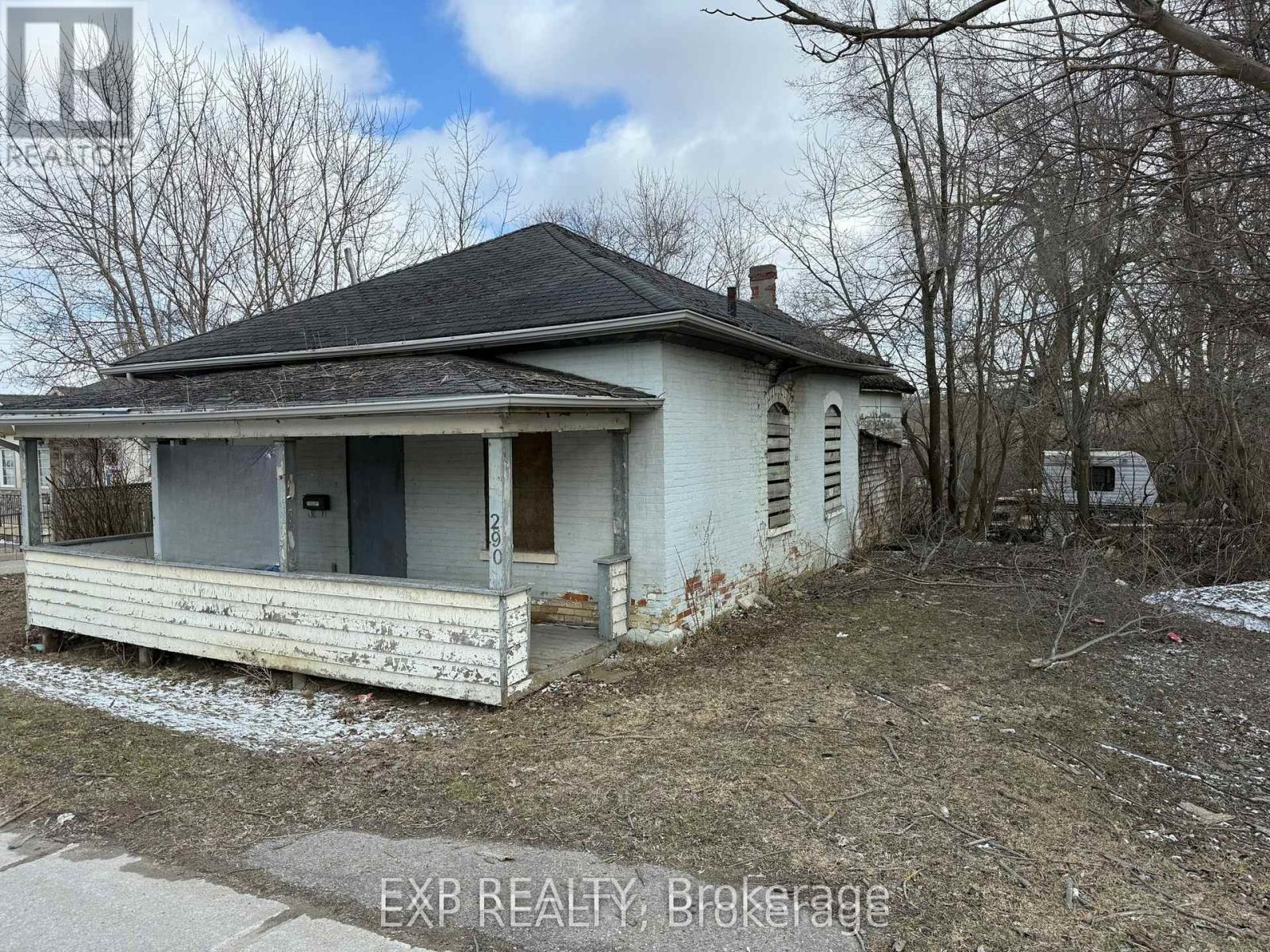 290 BROADWAY, Orangeville, Ontario
