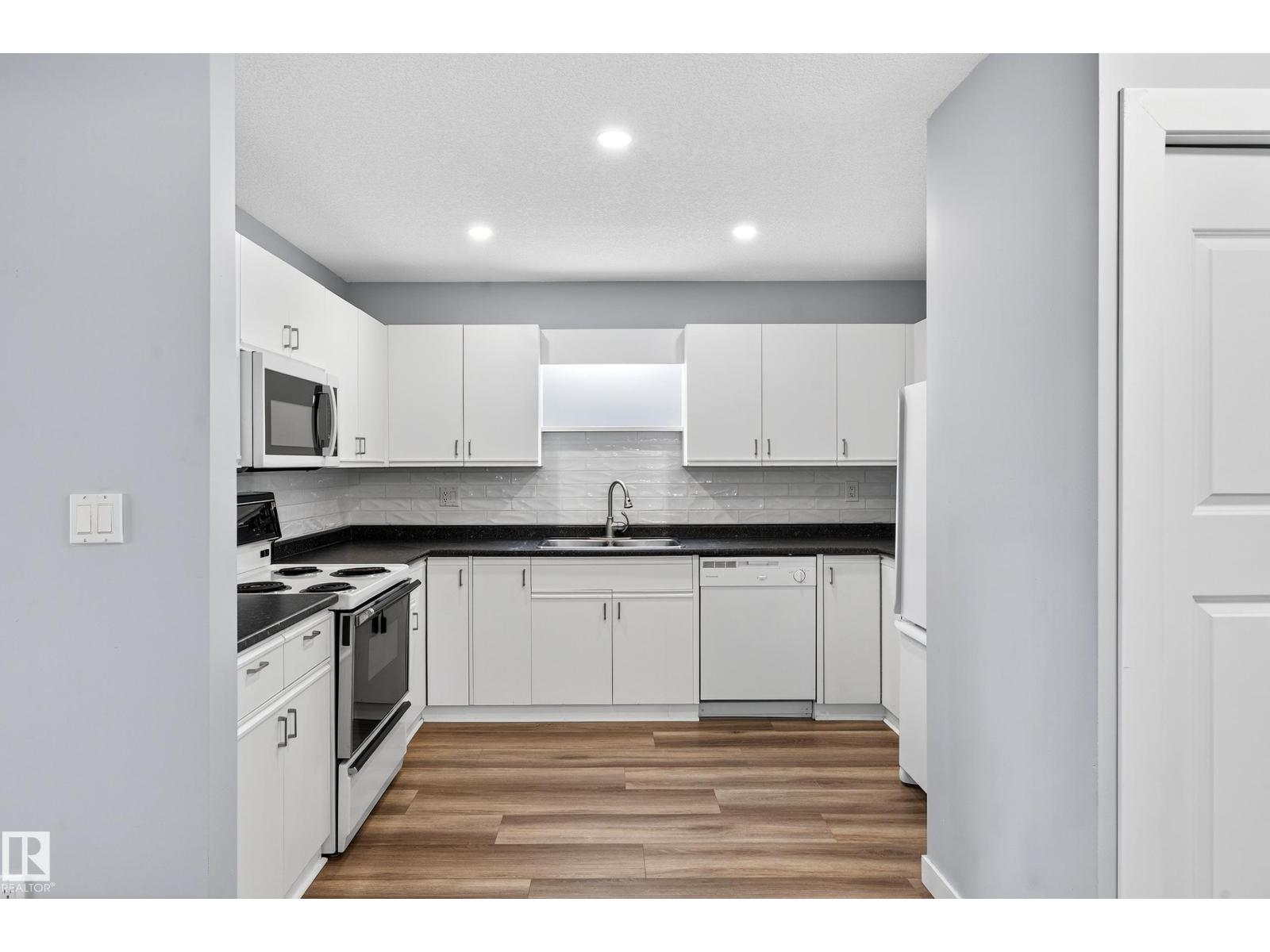 #309 9138 83 Av Nw, Edmonton, Alberta  T6C 1B7 - Photo 8 - E4461850