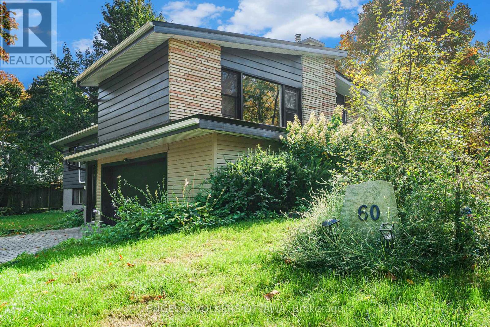 60 Juliana Road, Ottawa, Ontario  K1M 1K3 - Photo 8 - X12458658
