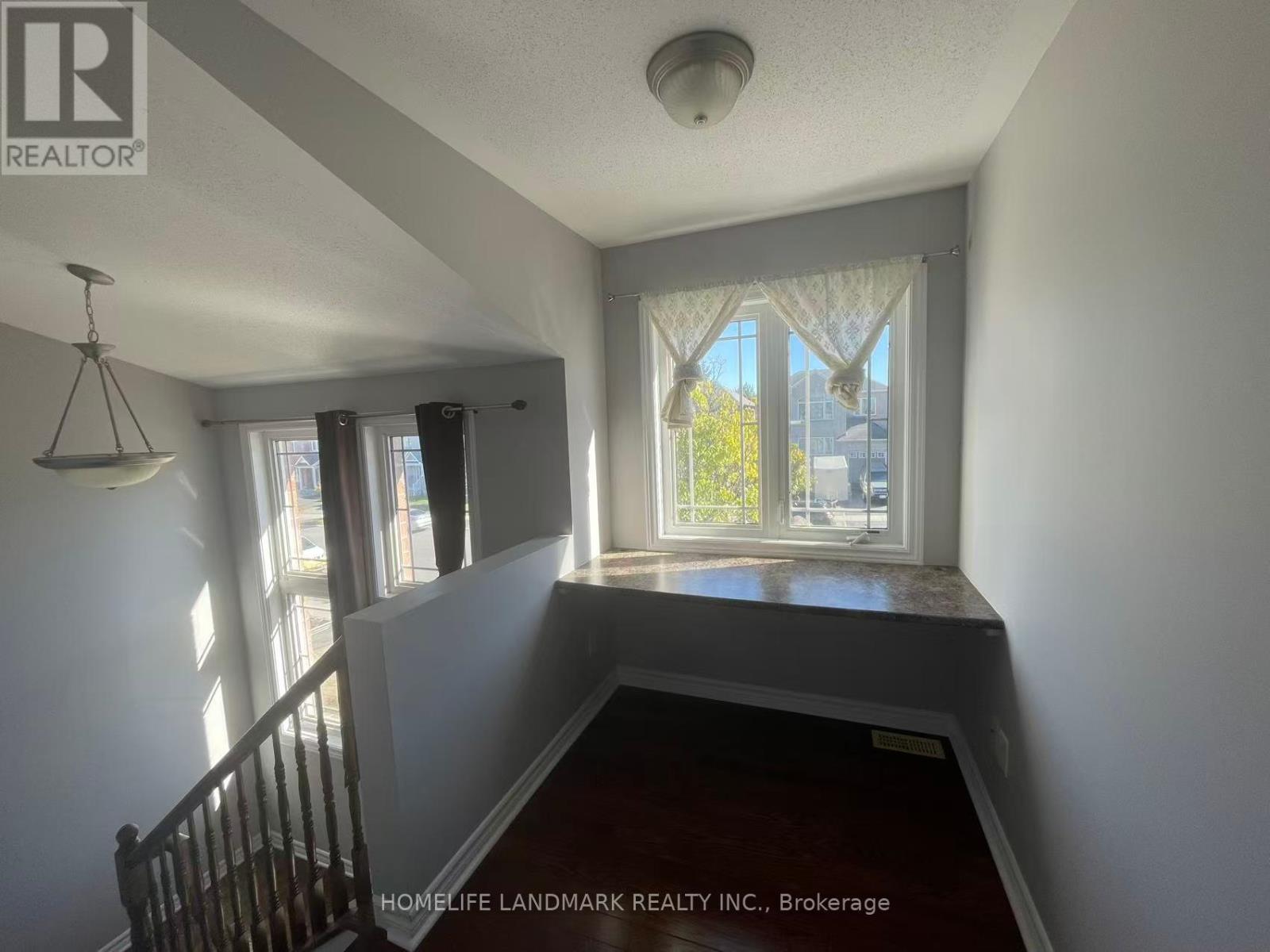 1345 Klondike Road, Ottawa, Ontario  K2W 0C5 - Photo 6 - X12448515