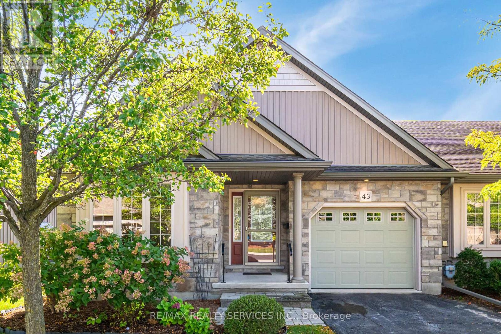 43 ROSE GLEN CRESCENT, Niagara-on-the-Lake, Ontario
