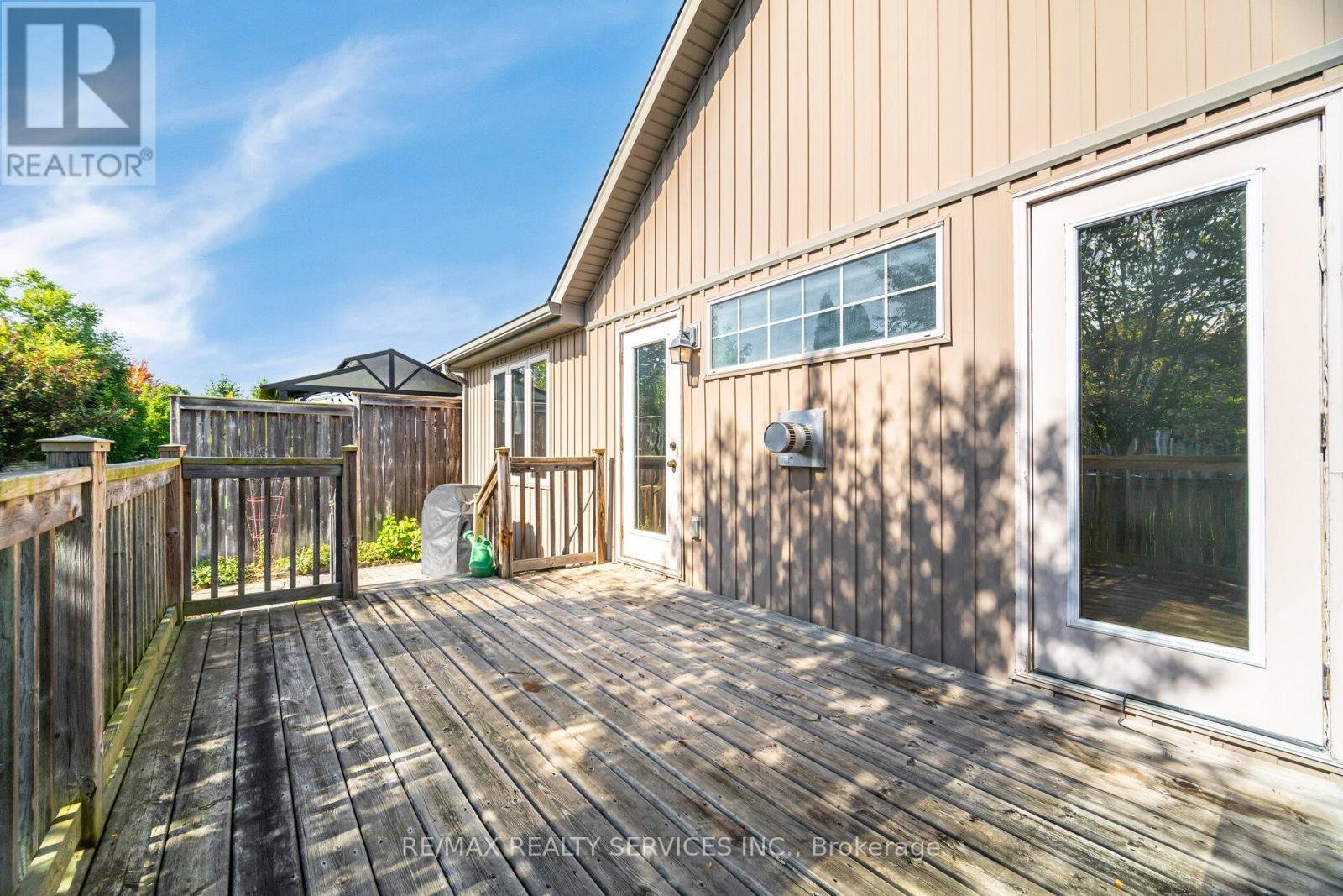 43 Rose Glen Crescent, Niagara-On-The-Lake, Ontario  L0S 1J0 - Photo 34 - X12458650