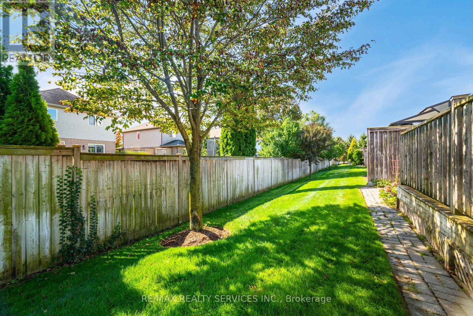 43 Rose Glen Crescent, Niagara-On-The-Lake, Ontario  L0S 1J0 - Photo 38 - X12458650