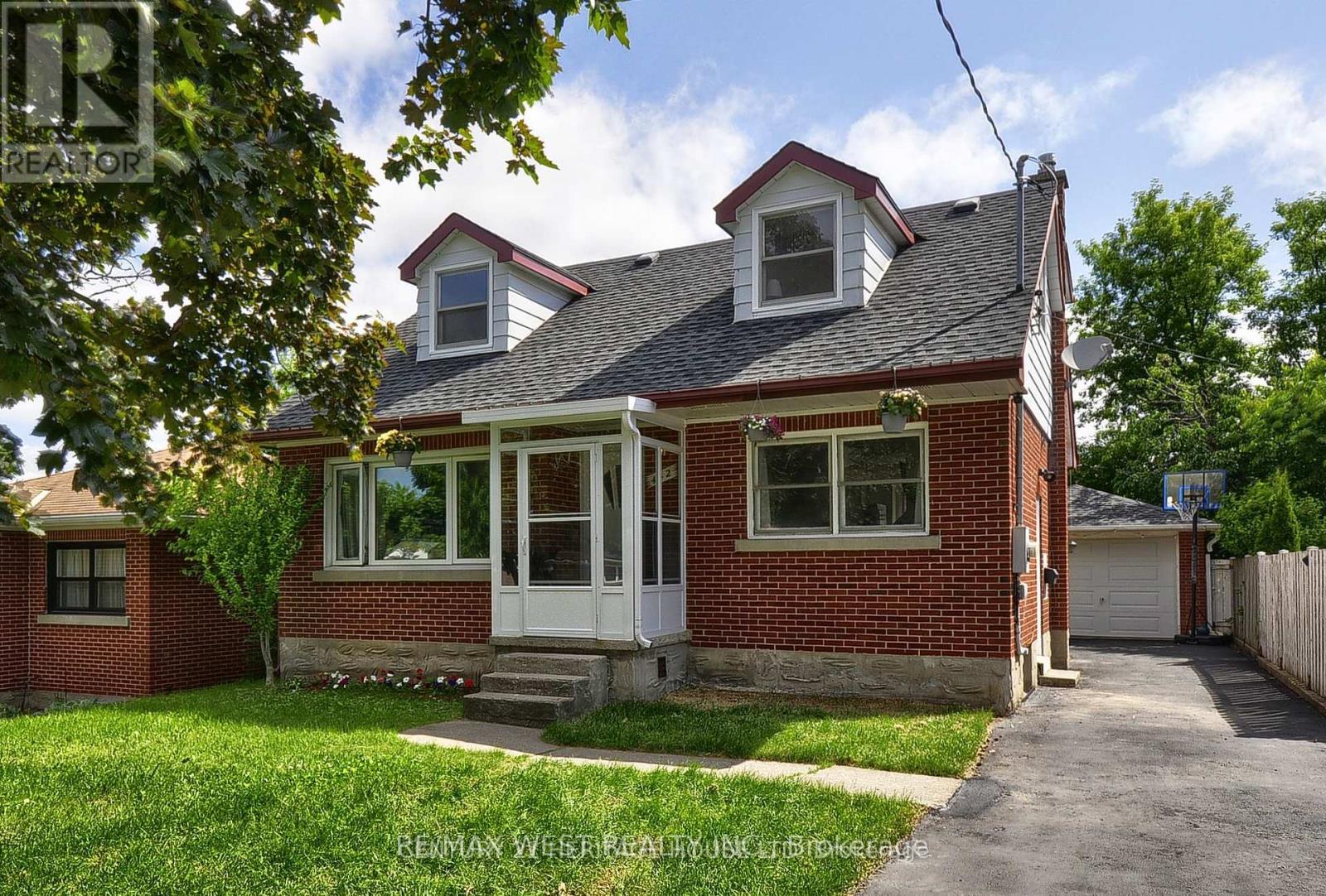 442 HIGHLAND ROAD E, Kitchener, Ontario