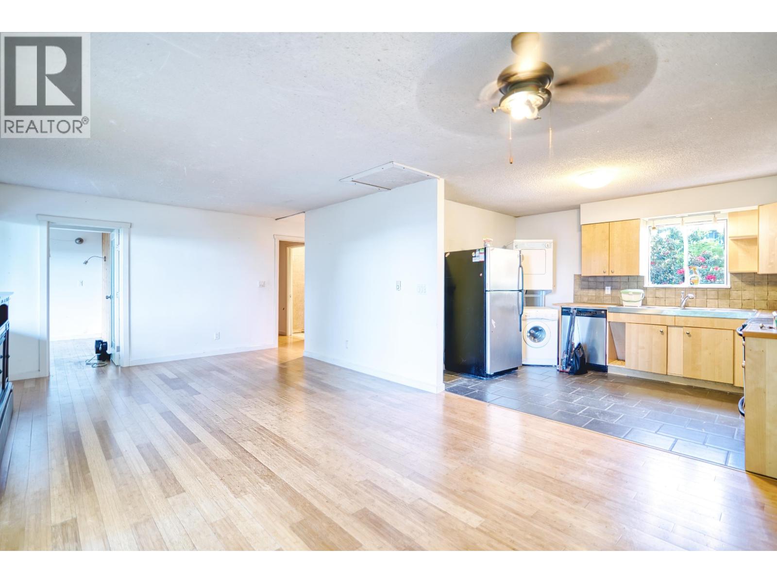 6533 Meier Road, Sechelt, British Columbia  V7Z 0S8 - Photo 16 - R3057716