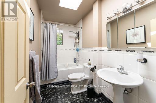 46 Orchard View Boulevard, Oshawa, Ontario  L1G 3N7 - Photo 13 - E12458662