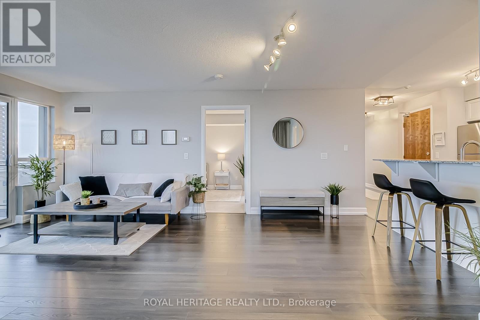 511 - 1235 BAYLY STREET, Pickering, Ontario