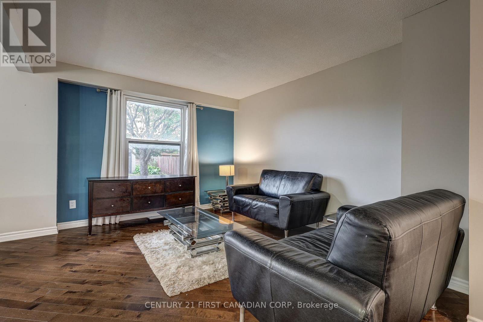 1824 Attawandaron Road, London North, Ontario  N6G 3N1 - Photo 8 - X12458674