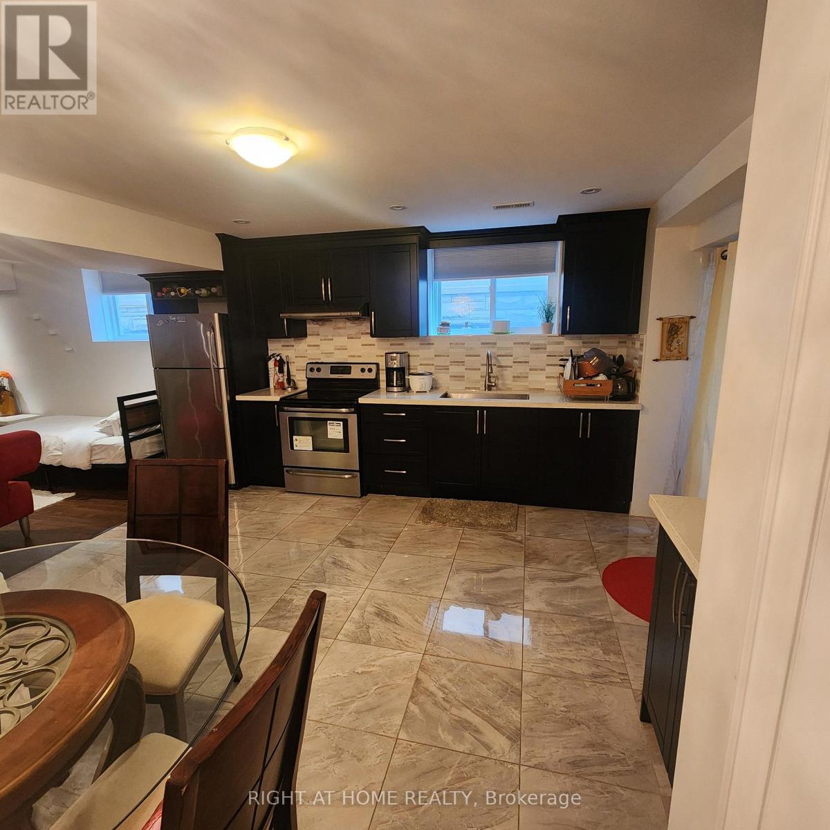 Basement - 302 Aylesworth Avenue, Toronto, Ontario  M1N 2K2 - Photo 5 - E12458670