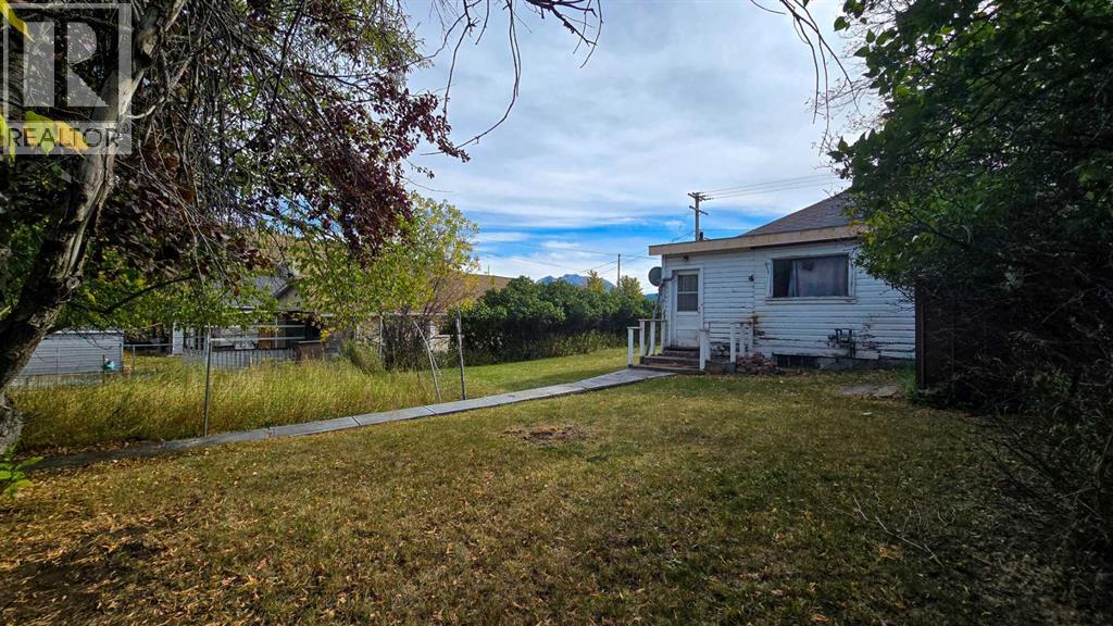 8005 18 Avenue, Coleman, Alberta  T0K 0M0 - Photo 13 - A2260836