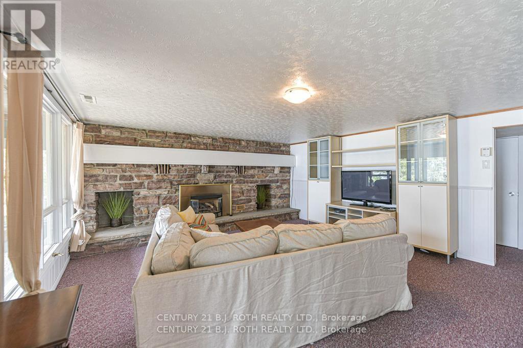 71 Campbell Beach Road, Kawartha Lakes, Ontario  L0K 1B0 - Photo 37 - X12458669
