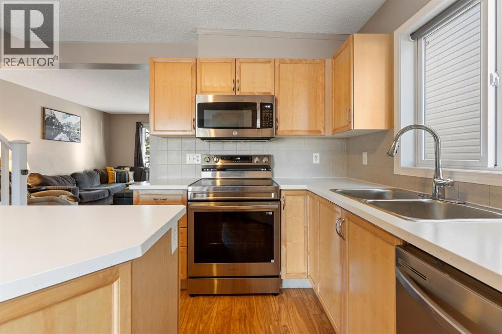 133 Auburn Bay View Se, Calgary, Alberta  T3M 0C3 - Photo 12 - A2263297
