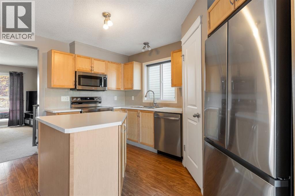 133 Auburn Bay View Se, Calgary, Alberta  T3M 0C3 - Photo 1 - A2263297