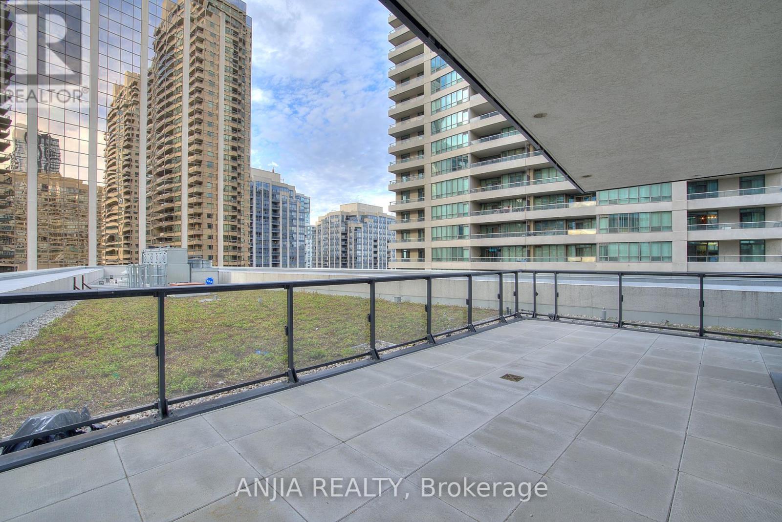 619 - 4955 Yonge Street, Toronto, Ontario  M2N 0L8 - Photo 15 - C12458679