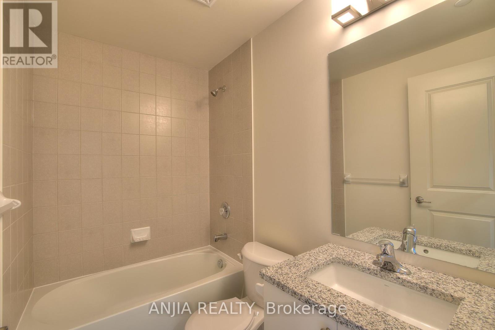 619 - 4955 Yonge Street, Toronto, Ontario  M2N 0L8 - Photo 4 - C12458679