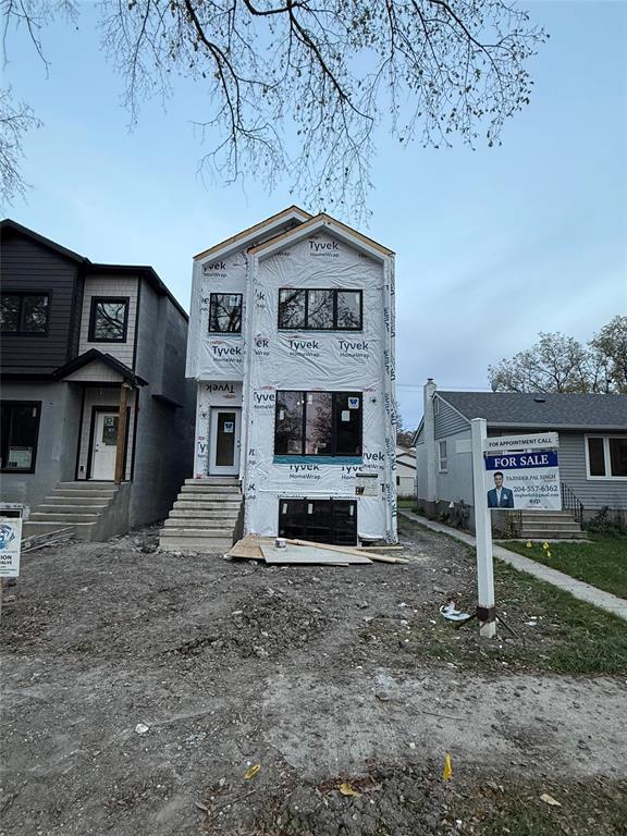 198 Lockwood Street, Winnipeg, Manitoba  R3N 1R8 - Photo 2 - 202514654