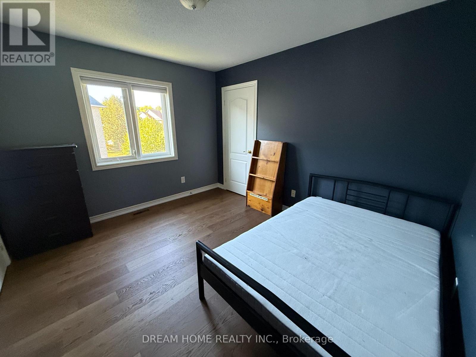 20 Wicker Drive, Richmond Hill, Ontario  L4E 4T6 - Photo 11 - N12458677