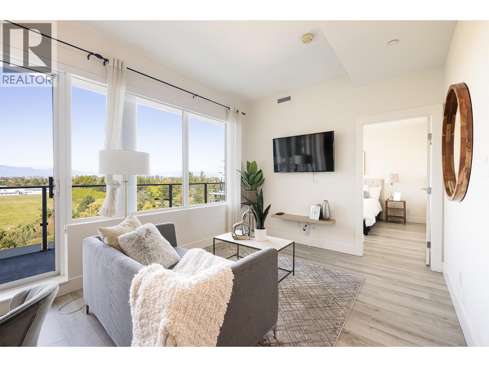 801 10780 NO. 5 ROAD, Richmond, British Columbia