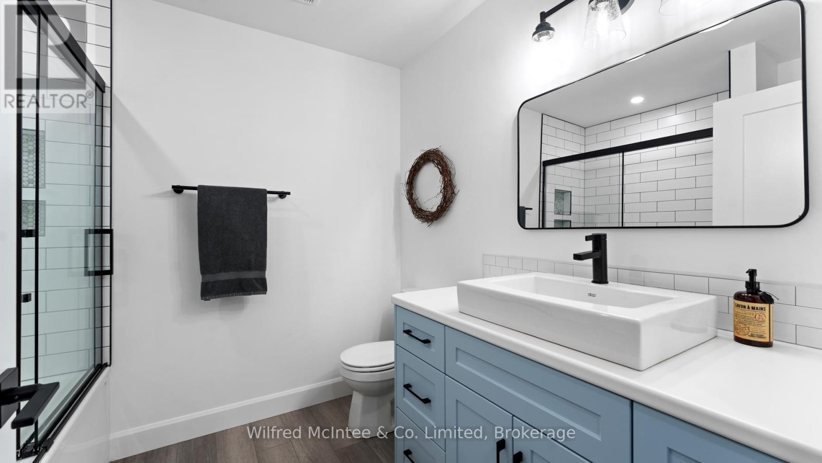 635 Winchester Avenue S, North Perth, Ontario  N4W 0C8 - Photo 19 - X12458688