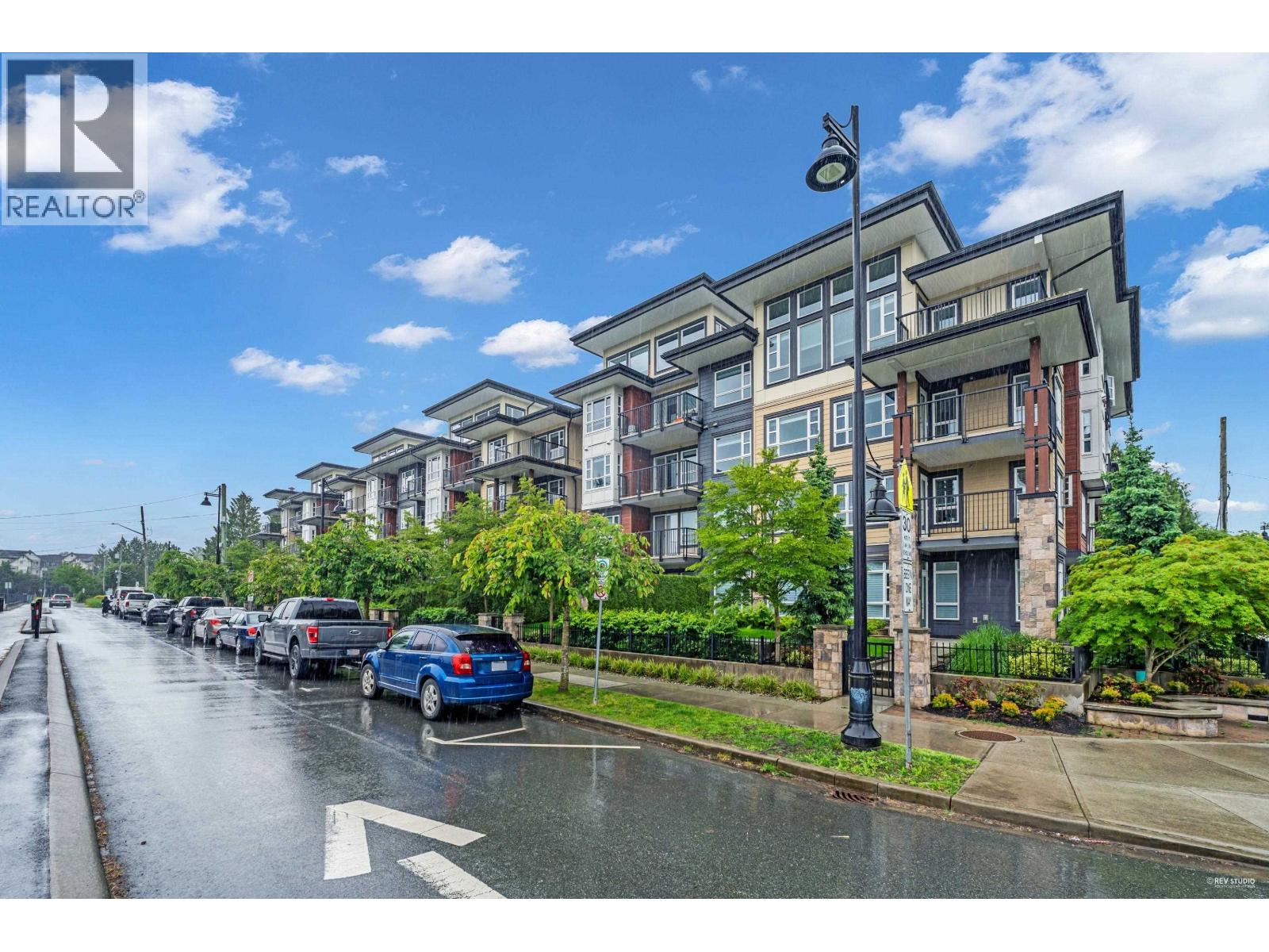 319 22562 121 Avenue, Maple Ridge, British Columbia  V2X 3Y8 - Photo 4 - R3007174
