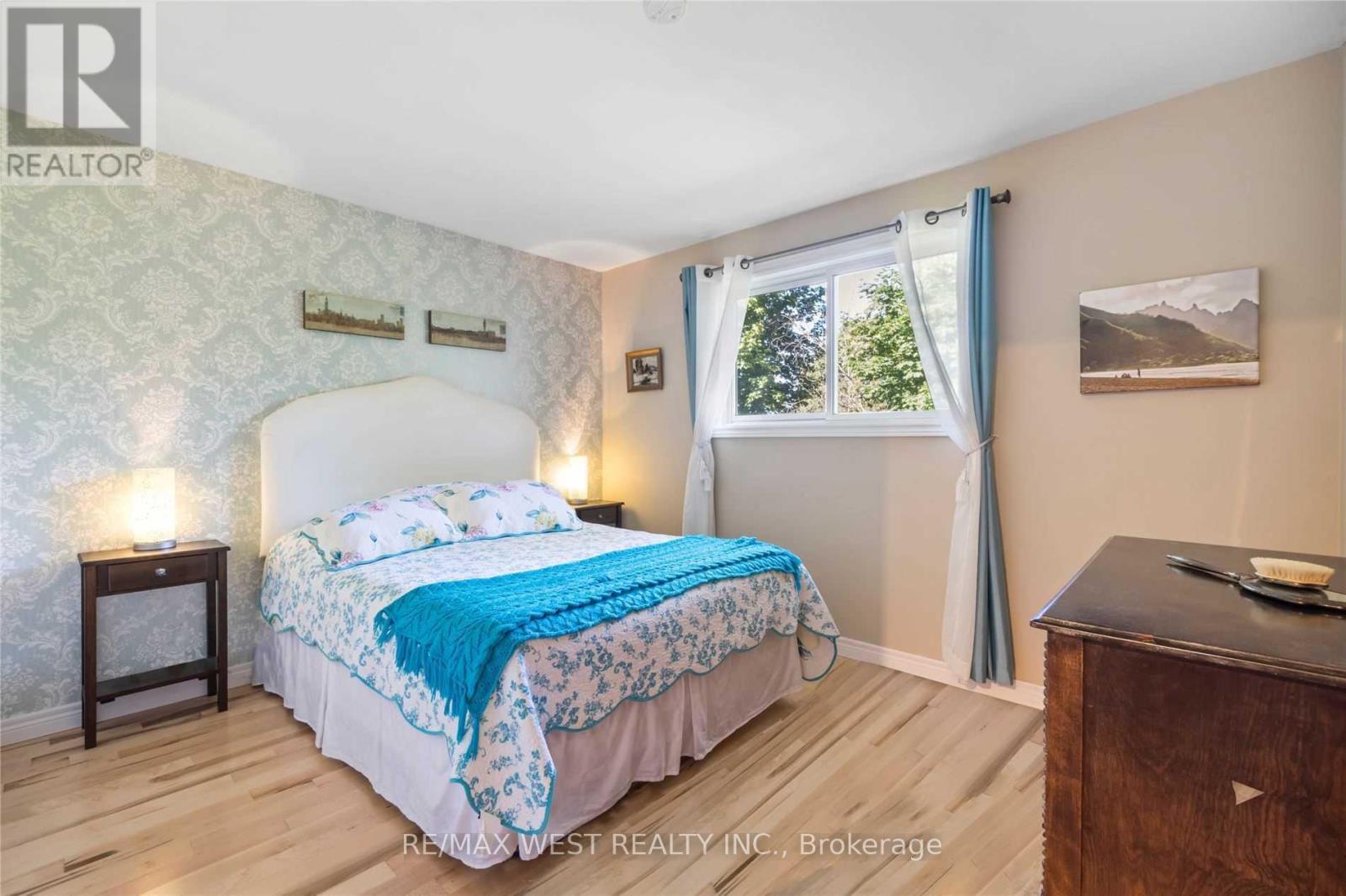 249 Hodgson Drive, Newmarket, Ontario  L3Y 1E3 - Photo 8 - N12458686