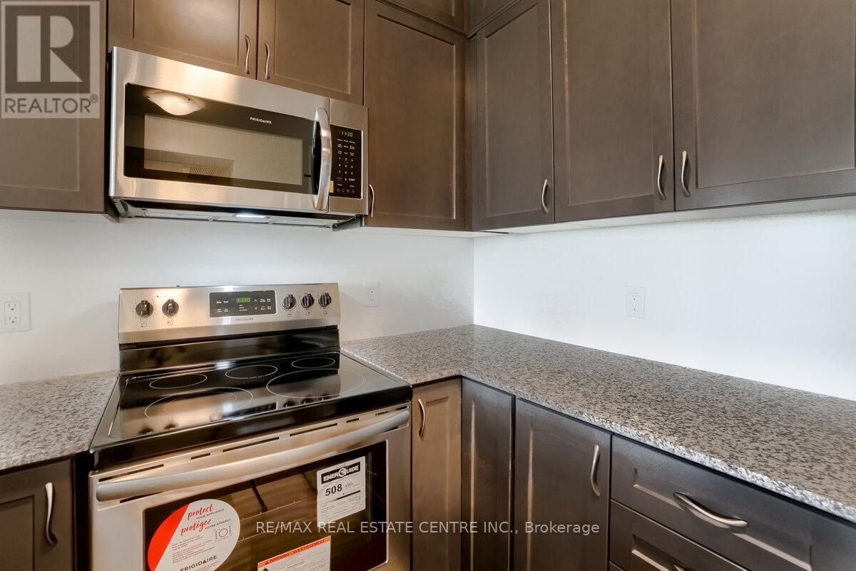 119 - 95 Dundas Street W, Oakville, Ontario  L6M 5N4 - Photo 9 - W12458685