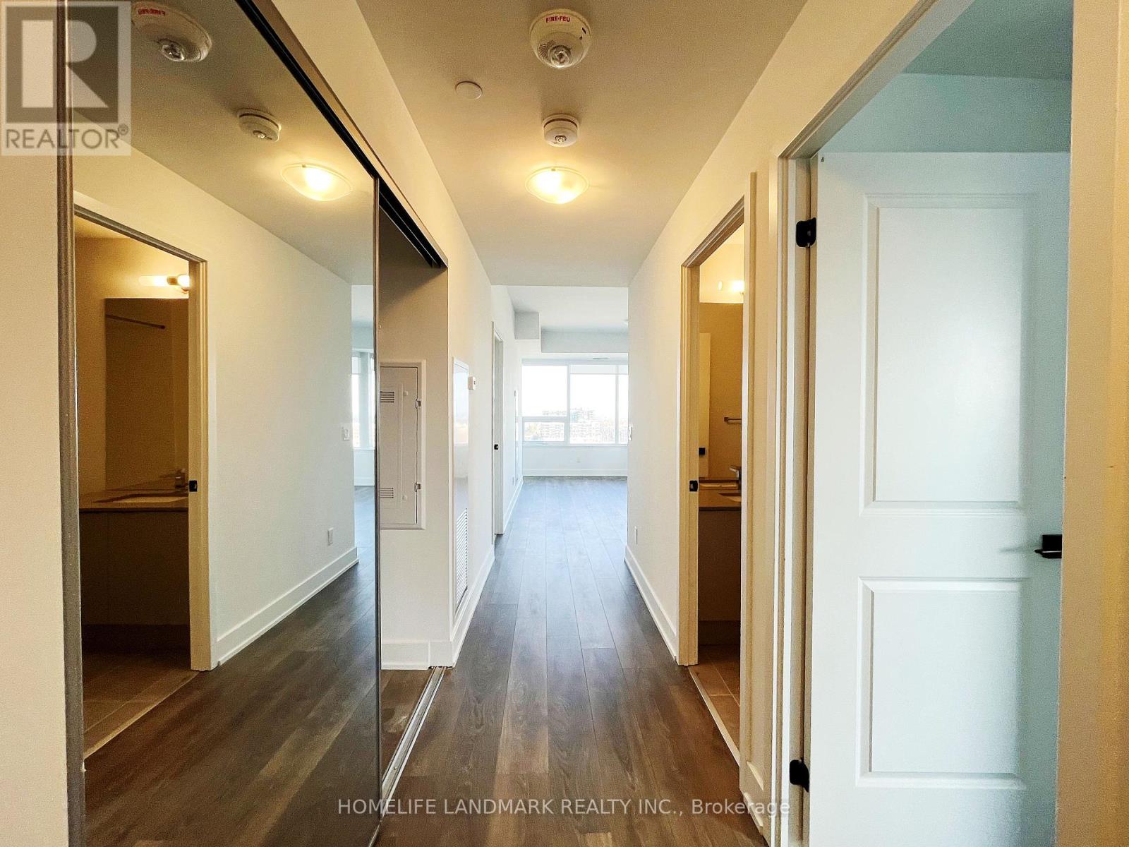 923 - 2485 Taunton Road, Oakville, Ontario  L6H 0G3 - Photo 6 - W12458691