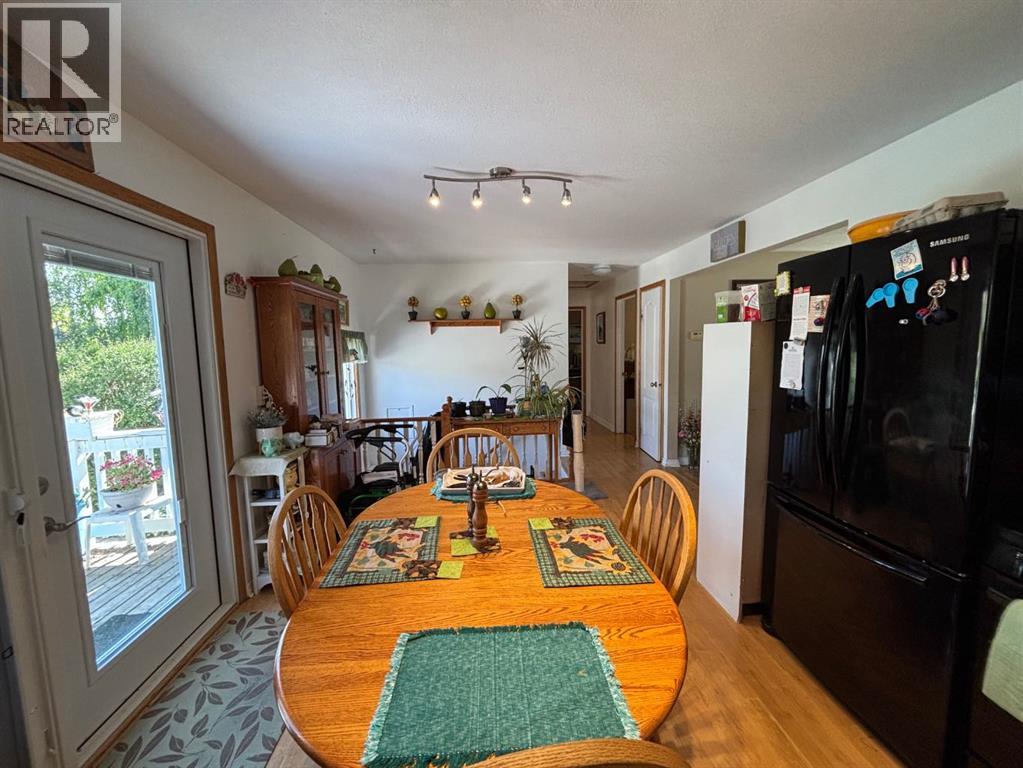 253 W 4 Avenue S, Magrath, Alberta  T0K 1J0 - Photo 13 - A2258478