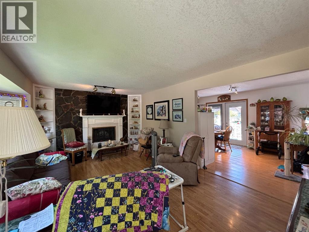 253 W 4 Avenue S, Magrath, Alberta  T0K 1J0 - Photo 3 - A2258478