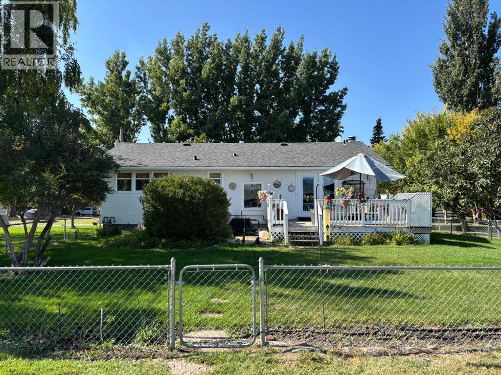 253 W 4 Avenue S, Magrath, Alberta  T0K 1J0 - Photo 30 - A2258478