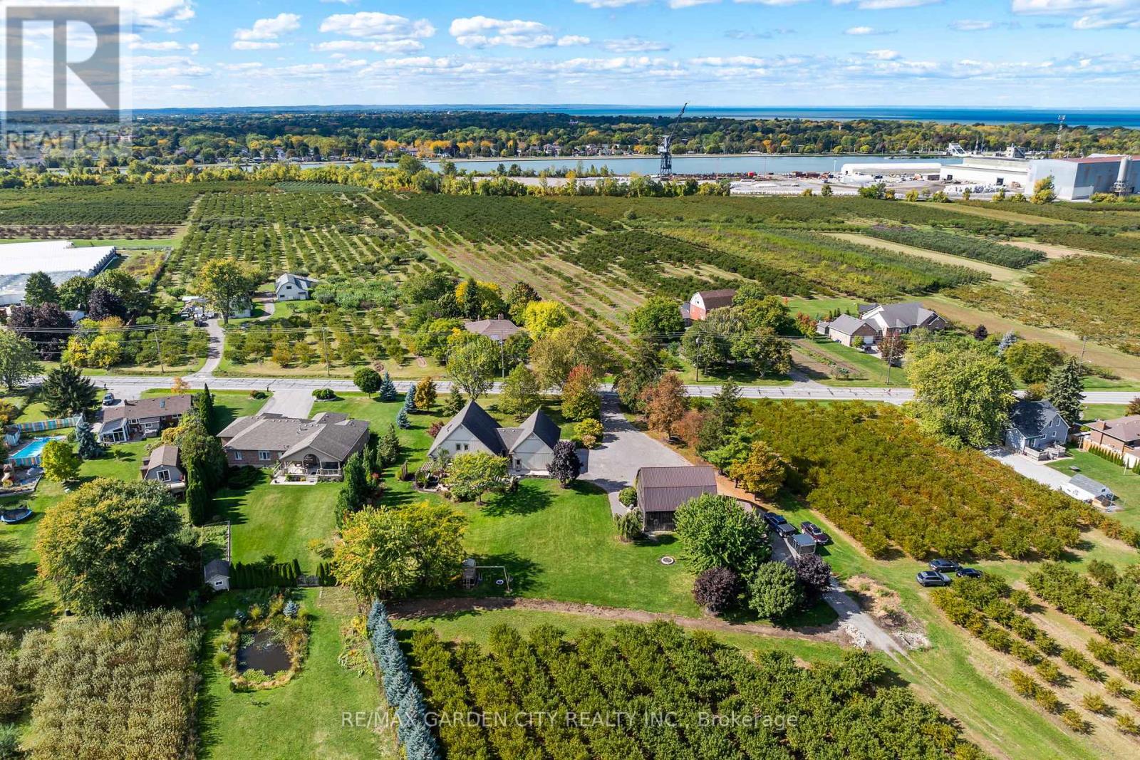 411 Read Road, Niagara-On-The-Lake, Ontario  L0S 1J0 - Photo 12 - X12454361