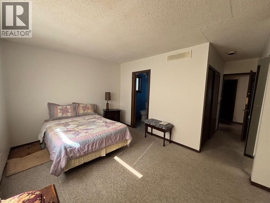 409 1 Avenue S, Coutts, Alberta  T0K 0N0 - Photo 8 - A2263925