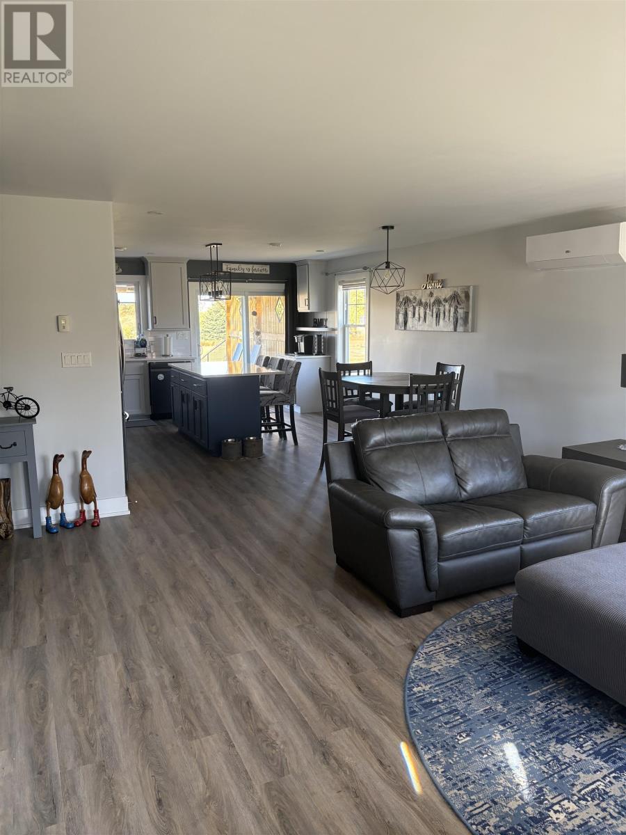 66 Macquarrie Road, Brackley Beach, Prince Edward Island  C1E 2V2 - Photo 11 - 202525650