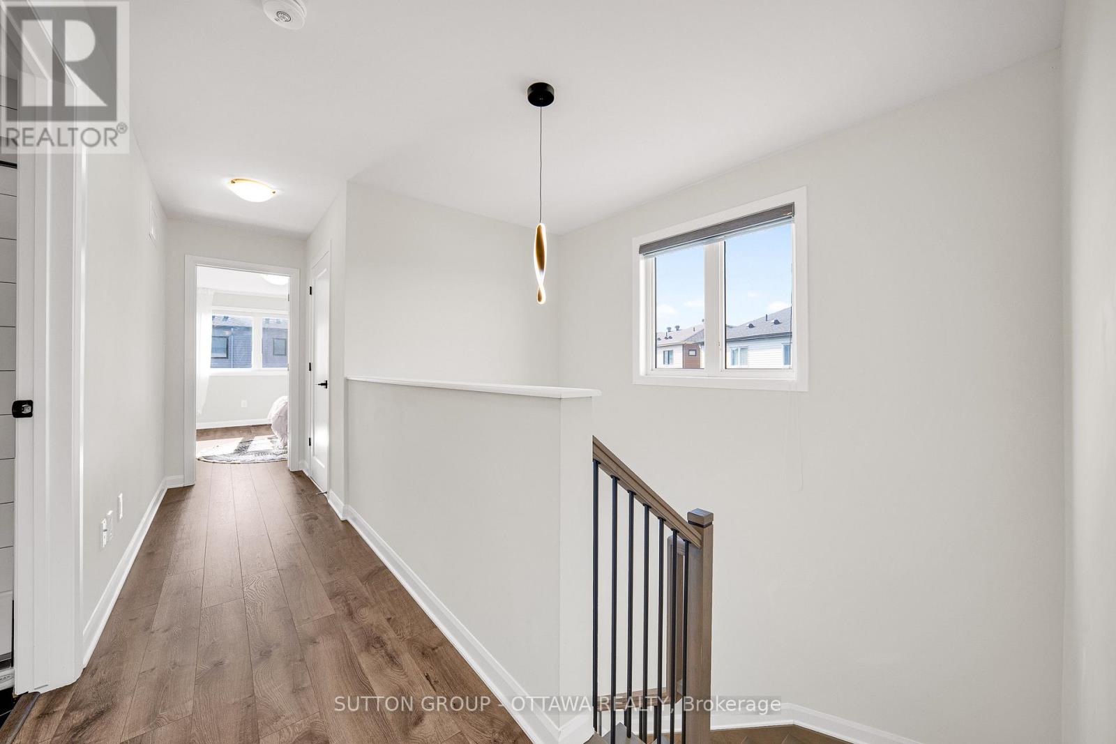 1006 Speedvale Court, Ottawa, Ontario  K2T 0P3 - Photo 25 - X12455849