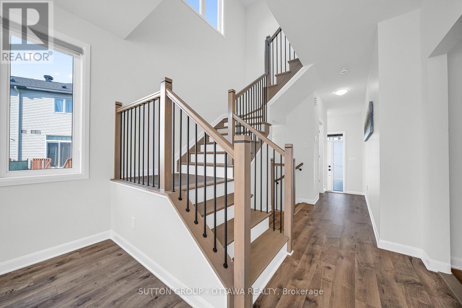 1006 Speedvale Court, Ottawa, Ontario  K2T 0P3 - Photo 13 - X12455849