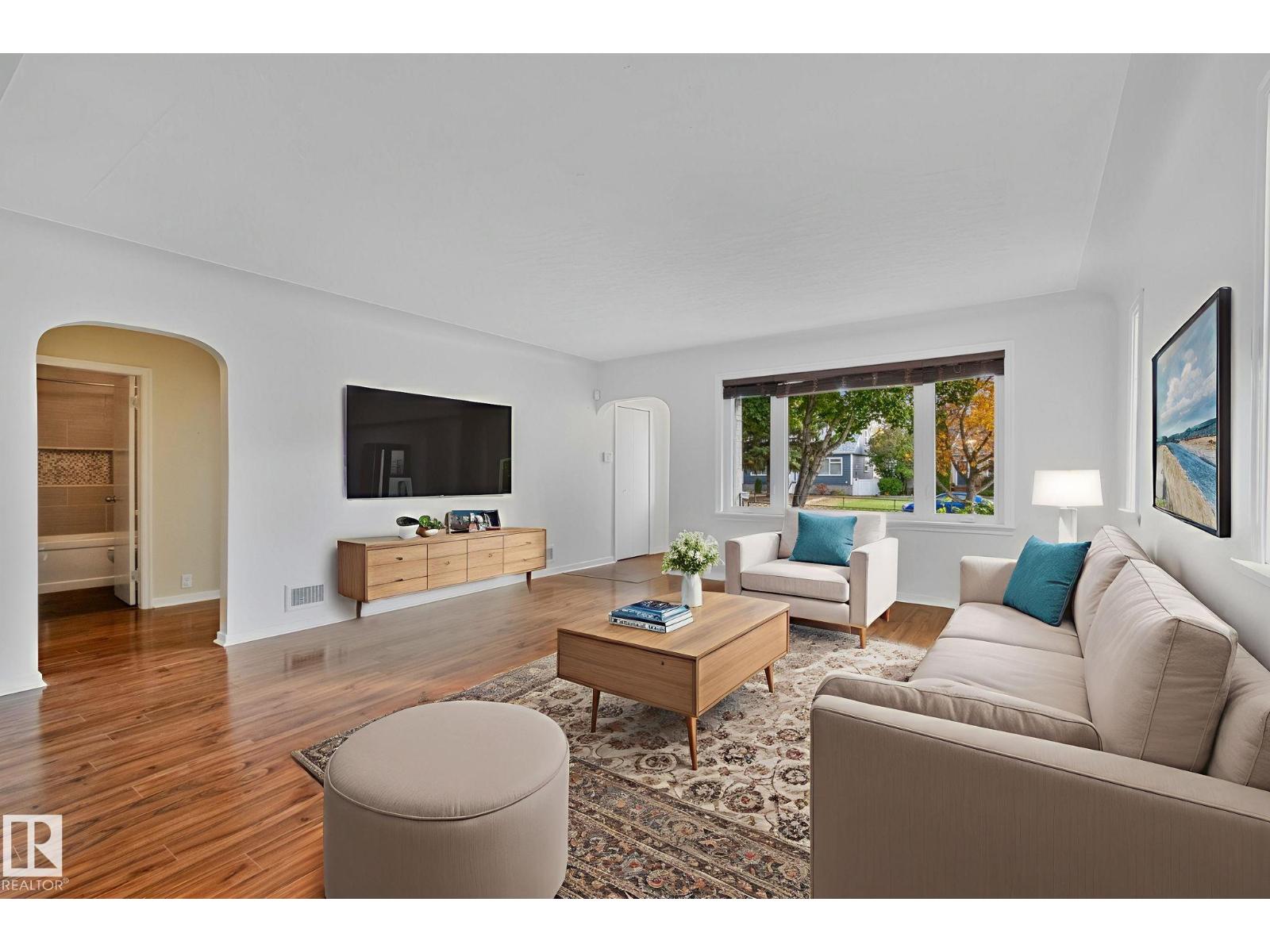 10950 117 St Nw, Edmonton, Alberta  T5H 3N6 - Photo 4 - E4461853