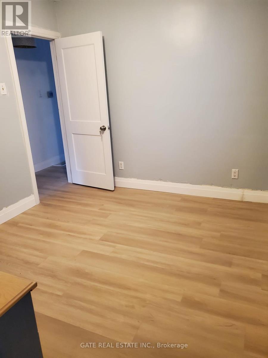 27 Lambton Avenue, Toronto, Ontario  M6N 2S2 - Photo 4 - W12447360