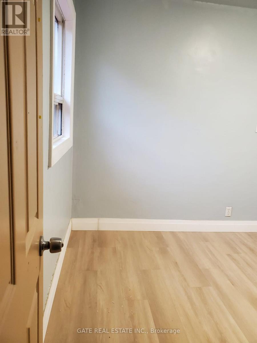 27 Lambton Avenue, Toronto, Ontario  M6N 2S2 - Photo 6 - W12447360