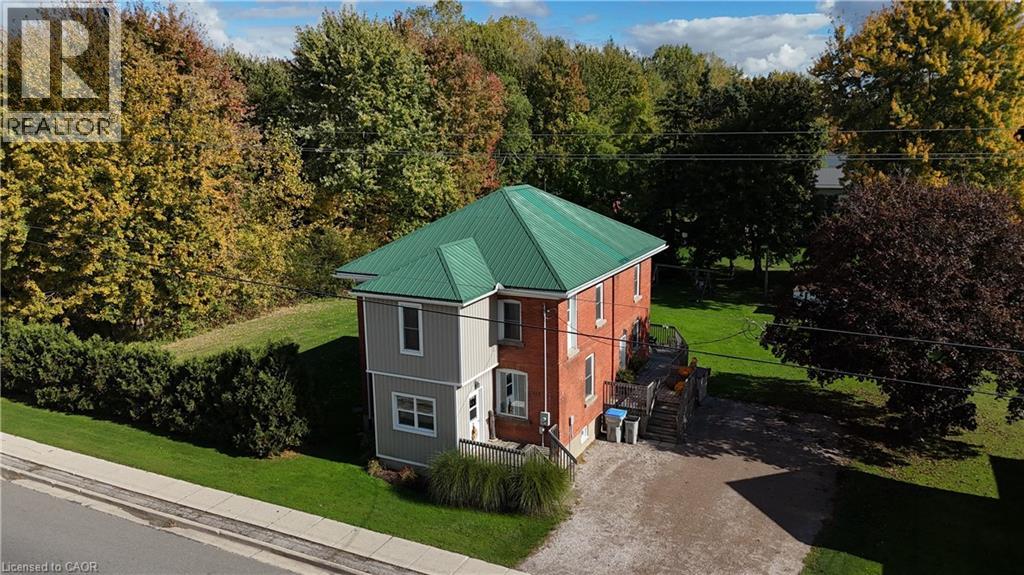 185 Winstanley Street, Monkton, Ontario  N0K 1P0 - Photo 2 - 40778337
